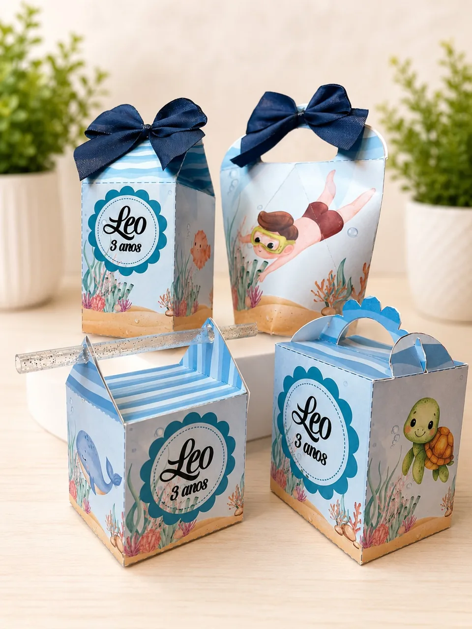 Kit de caixas com tema fundo do mar e laços azuis